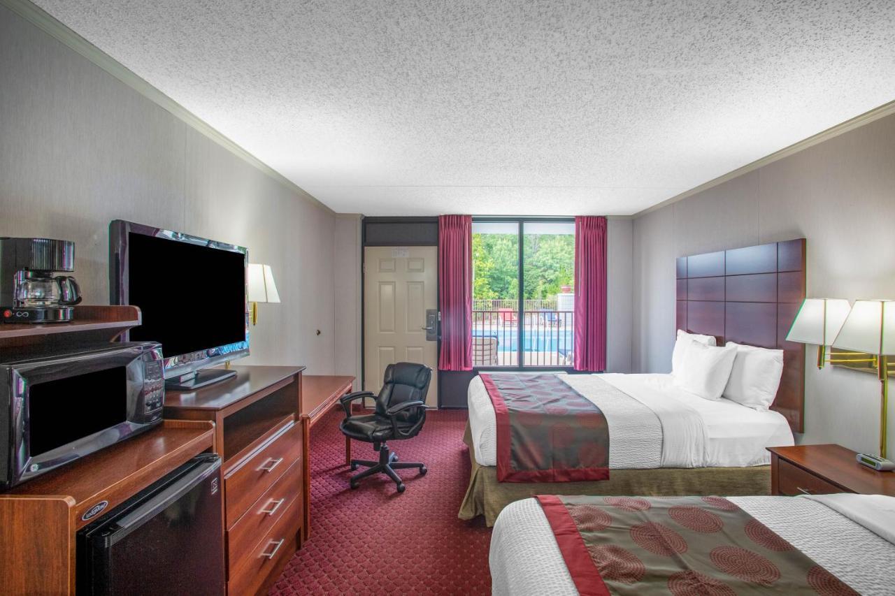 Motel Ramada By Wyndham Branson Esterno foto